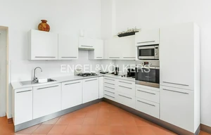 Apartment for rent, 4+1 - 3 bedrooms, 140m<sup>2</sup>