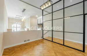 Apartment for rent, 5 bedrooms +, 210m<sup>2</sup>