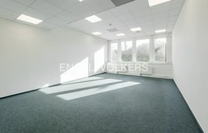 Office for rent, 390m<sup>2</sup>
