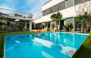 Apartment for sale, 5+kk - 4 bedrooms, 128m<sup>2</sup>