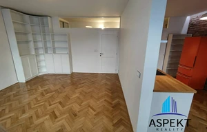 Apartment for rent, 2+kk - 1 bedroom, 71m<sup>2</sup>