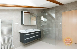Apartment for rent, 5+kk - 4 bedrooms, 150m<sup>2</sup>