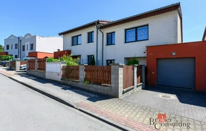 Family house for rent, 140m<sup>2</sup>, 265m<sup>2</sup> of land