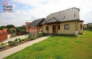 Family house for rent, 116m<sup>2</sup>, 819m<sup>2</sup> of land