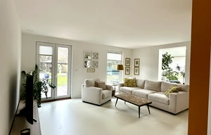 Family house for sale, 380m<sup>2</sup>, 2405m<sup>2</sup> of land