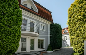 Villa for sale, 337m<sup>2</sup>, 636m<sup>2</sup> of land