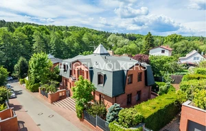 Villa for sale, 385m<sup>2</sup>, 727m<sup>2</sup> of land