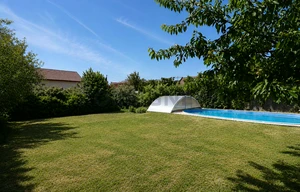 Family house for rent, 210m<sup>2</sup>, 483m<sup>2</sup> of land