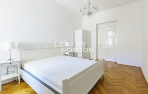 Apartment for rent, 4+kk - 3 bedrooms, 144m<sup>2</sup>