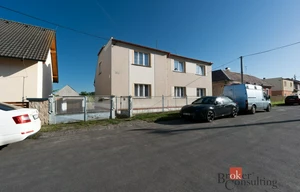 Family house for sale, 200m<sup>2</sup>, 676m<sup>2</sup> of land