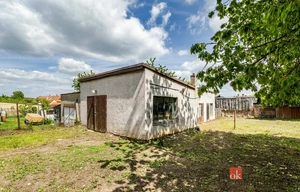 Family house for sale, 166m<sup>2</sup>, 904m<sup>2</sup> of land