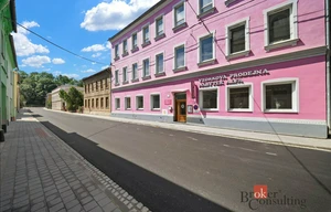 Apartment building for sale, 1100m<sup>2</sup>
