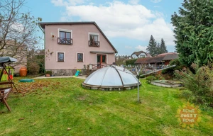 Family house for rent, 123m<sup>2</sup>, 951m<sup>2</sup> of land