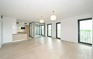 Apartment for rent, 4+kk - 3 bedrooms, 120m<sup>2</sup>