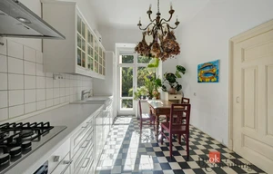 Apartment for rent, 4+1 - 3 bedrooms, 148m<sup>2</sup>