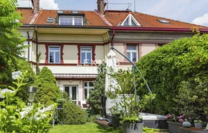 Family house for sale, 202m<sup>2</sup>, 217m<sup>2</sup> of land