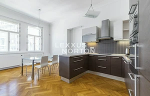 Apartment for rent, 4+kk - 3 bedrooms, 144m<sup>2</sup>