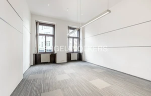 Office for rent, 206m<sup>2</sup>