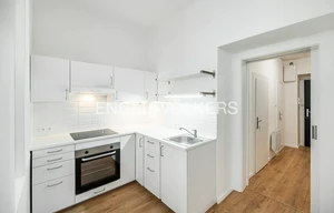 Apartment for rent, 2+kk - 1 bedroom, 43m<sup>2</sup>