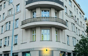 Apartment for rent, 4+kk - 3 bedrooms, 120m<sup>2</sup>