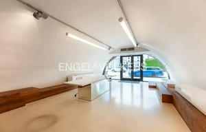 Retail space for rent, 250m<sup>2</sup>