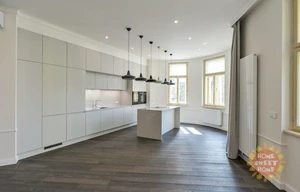 Apartment for rent, 4+kk - 3 bedrooms, 167m<sup>2</sup>