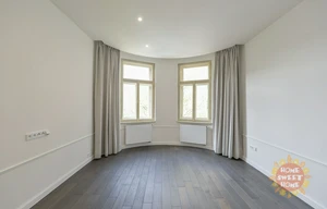 Apartment for rent, 4+kk - 3 bedrooms, 167m<sup>2</sup>