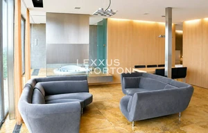Apartment for rent, 4+kk - 3 bedrooms, 140m<sup>2</sup>
