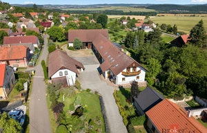 Family house for sale, 450m<sup>2</sup>, 6410m<sup>2</sup> of land