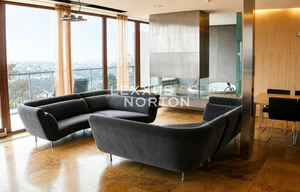 Apartment for rent, 4+kk - 3 bedrooms, 140m<sup>2</sup>