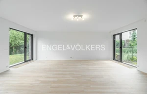 Apartment for rent, 5+kk - 4 bedrooms, 139m<sup>2</sup>