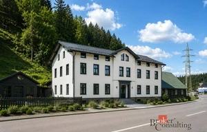 Family house for sale, 400m<sup>2</sup>, 515m<sup>2</sup> of land