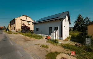 Family house for sale, 146m<sup>2</sup>, 444m<sup>2</sup> of land