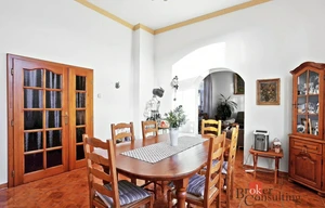 Family house for sale, 361m<sup>2</sup>, 4015m<sup>2</sup> of land