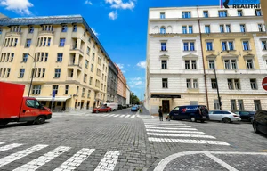 Apartment for rent, 5+kk - 4 bedrooms, 100m<sup>2</sup>
