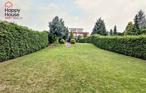 Family house for rent, 260m<sup>2</sup>, 1000m<sup>2</sup> of land