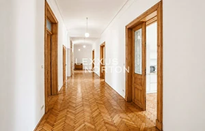 Apartment for rent, 5 bedrooms +, 255m<sup>2</sup>