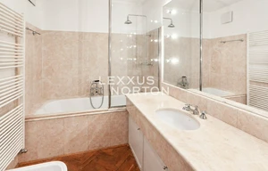 Apartment for rent, 5 bedrooms +, 255m<sup>2</sup>