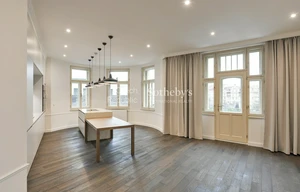 Apartment for rent, 4+kk - 3 bedrooms, 167m<sup>2</sup>