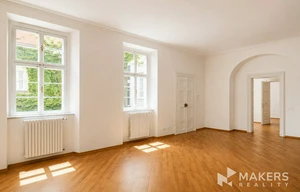Apartment for rent, 4+kk - 3 bedrooms, 178m<sup>2</sup>
