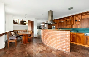 Family house for sale, 432m<sup>2</sup>, 5730m<sup>2</sup> of land