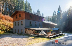 Accommodation for sale, 650m<sup>2</sup>