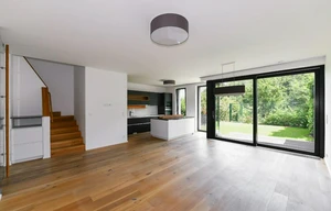 Family house for rent, 216m<sup>2</sup>, 203m<sup>2</sup> of land