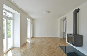 Family house for rent, 262m<sup>2</sup>, 293m<sup>2</sup> of land