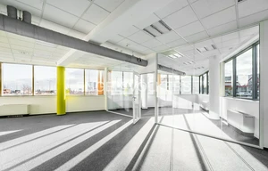 Office for rent, 974m<sup>2</sup>