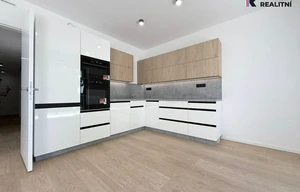 Apartment for rent, 2+kk - 1 bedroom, 73m<sup>2</sup>