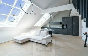 Apartment for rent, 4+kk - 3 bedrooms, 183m<sup>2</sup>