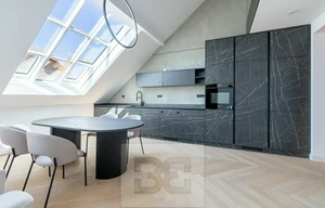 Apartment for rent, 4+kk - 3 bedrooms, 183m<sup>2</sup>