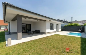 Family house for sale, 119m<sup>2</sup>, 499m<sup>2</sup> of land