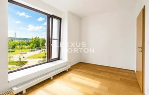 Apartment for rent, 3+kk - 2 bedrooms, 99m<sup>2</sup>